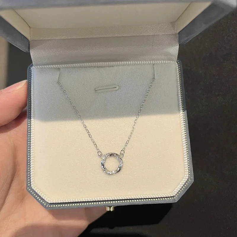 Trendy Charm 925 Sterling Silver Inlaid Tiny Zircon Mobius Strip Pendant Necklace for Women Girls Collarbone Chain Jewelry Gifts