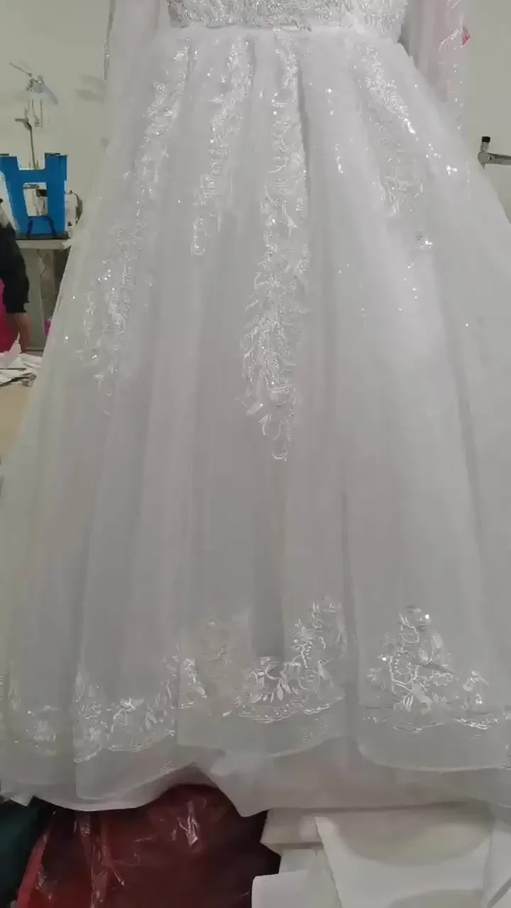 ที่กําหนดเองReal PhotoหรูหราAppliquesลูกไม้แขนยาวลูกปัดVคอPlusขนาดCathedral Tail Ball Gownชุดแต่งงาน