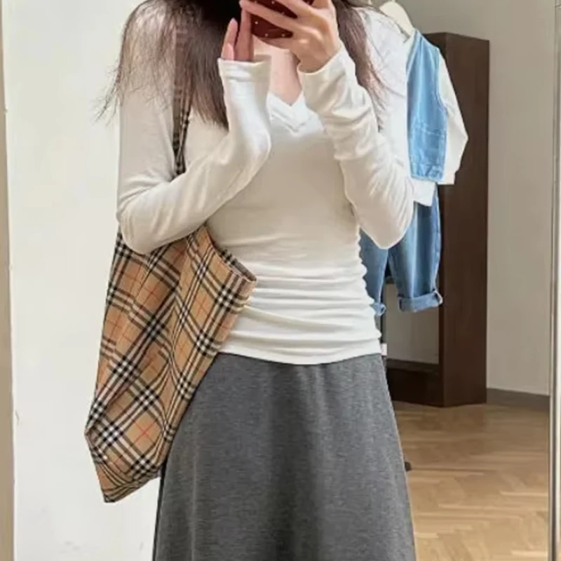 Autumn Winter New Fashion V-neck Long Sleeve Solid Bottoming Shirt Women\'s Clothing Korean All-match Button Simplicity ChicTops