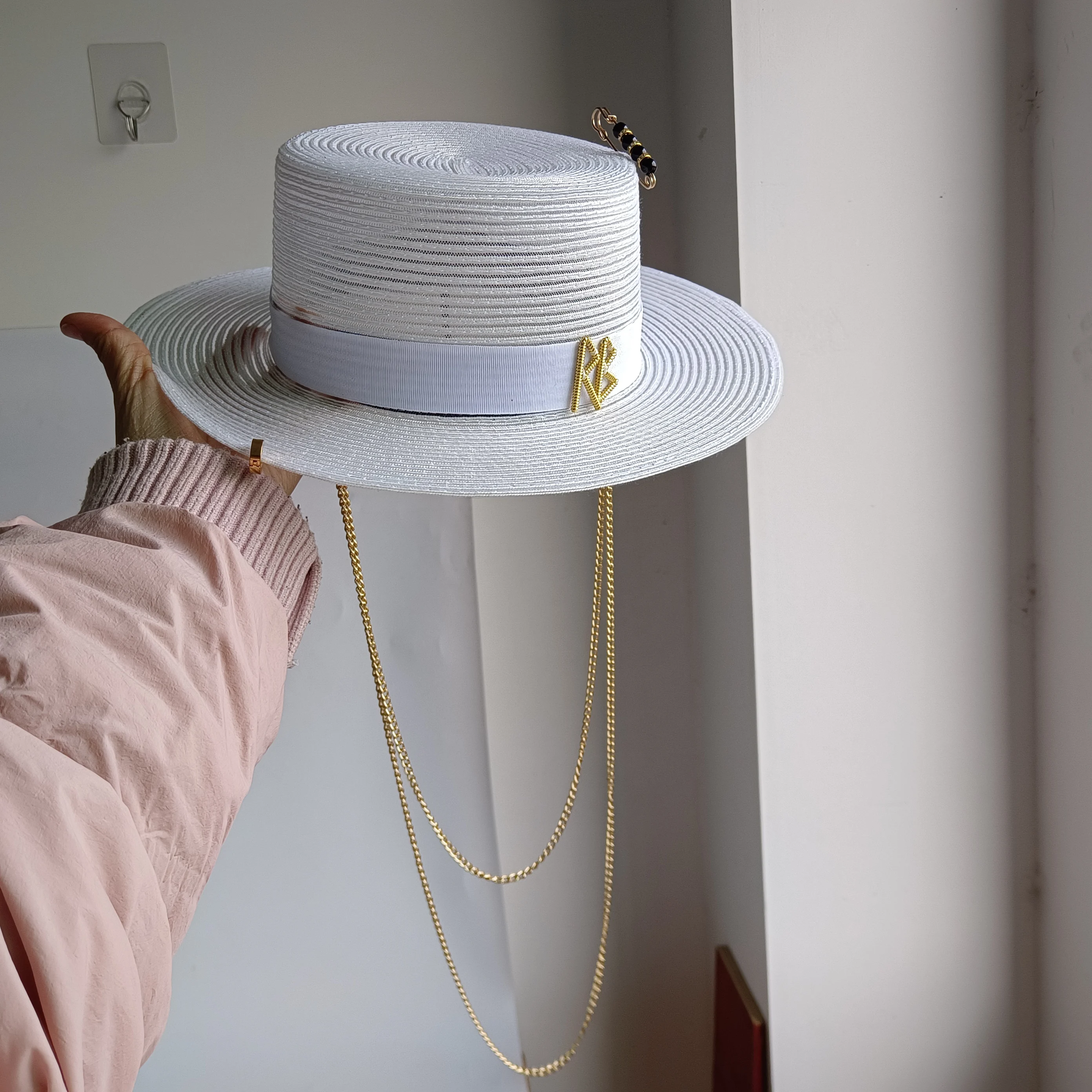Silver straw hat pearl chain  hat DIY flat top sun hat new Korean elastic ribbon hat beach hat candy color sun hat  sombreros pa