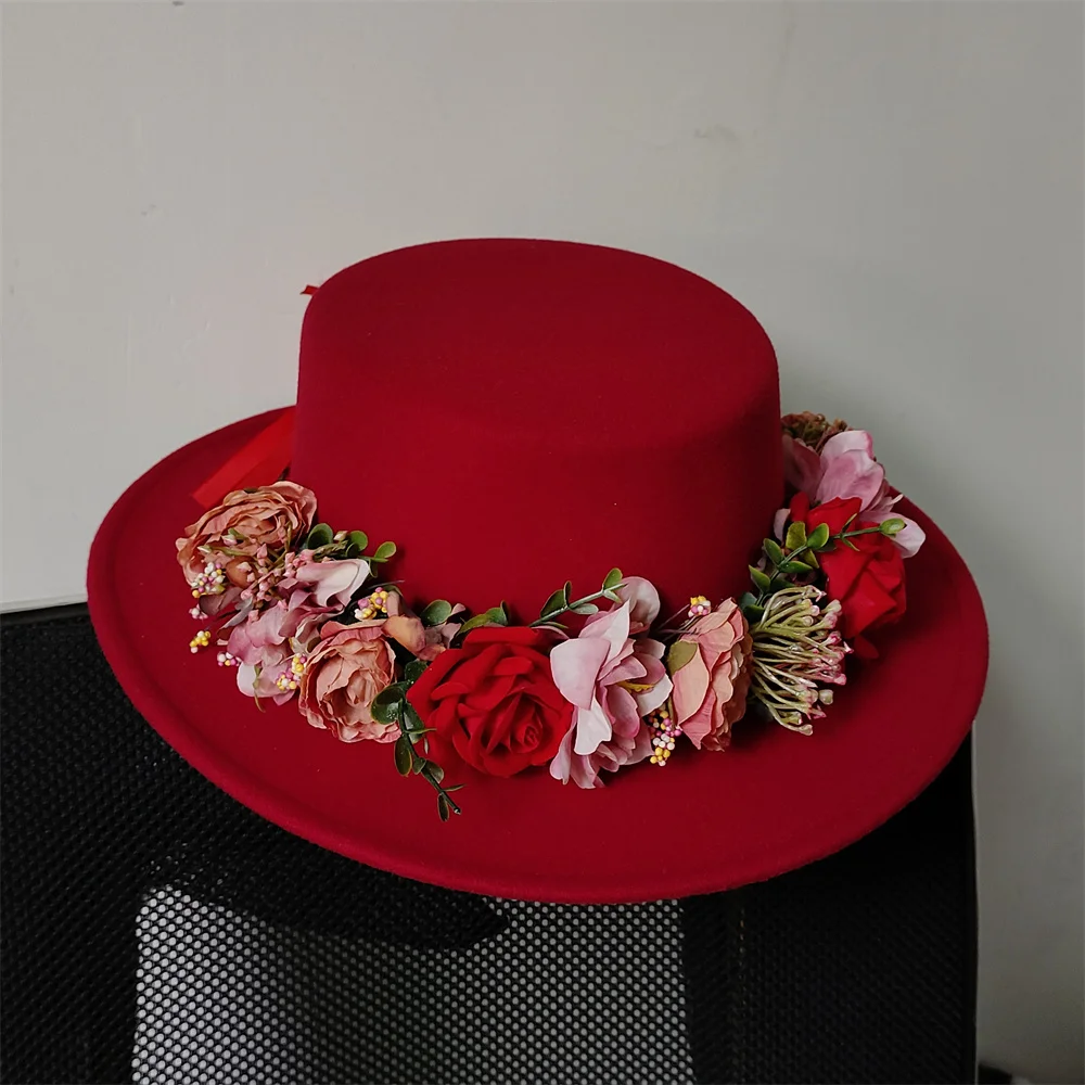 2024 Elegant retro British Hepburn style French anti-real flower wool flat felt hat fashionable women\'s banquet hat