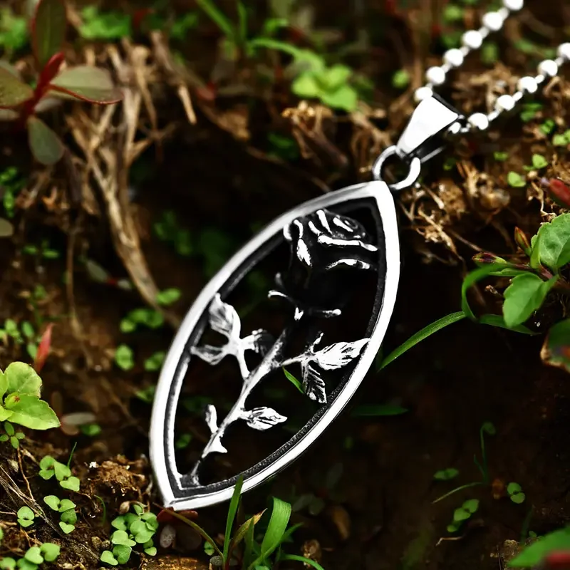 Vintage Five-pointed Star Rose Flower Pendant Stainless Steel Necklace For Men Women Jewelry Wholesale Gifts