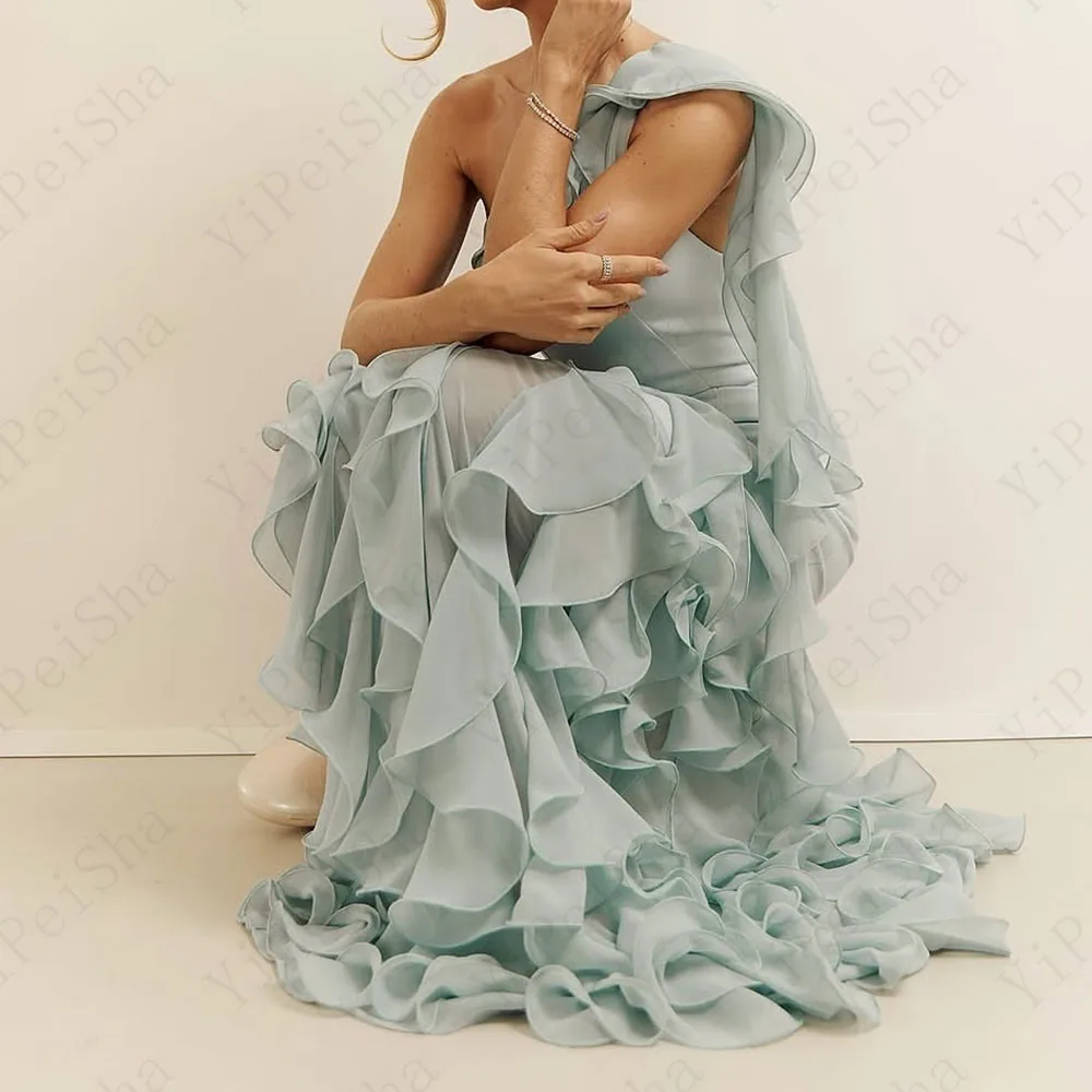 맞춤형 A 라인 댄스 파티 드레스 바닥 길이 원 숄더 민소매 이브닝 가운 간단한 패션 계층 드레이프 파티 가운