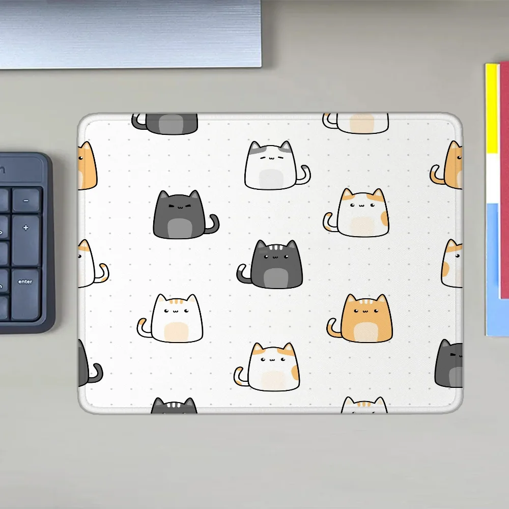 

Small Gaming Pad for Computer Mouse Cute Cat Mousepad Gamer Office Accessories for Desk Mat Mats Keyboard Mause Carpet Speed Rug