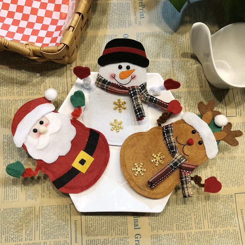 1Pc Christmas Cutlery Cover Bag Cloth Santa Claus Snowman Elk Shaped Cute For Kitchen Tableware Knife Fork Xams Party Decoration