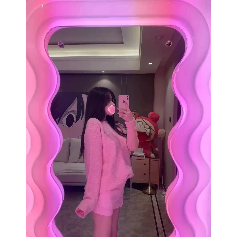 Apartment Light Decorative Mirrors Color Changing Nordic Wavy Mirrors Full Body Design Modern Dekoracyjne Lustra Home Decoration