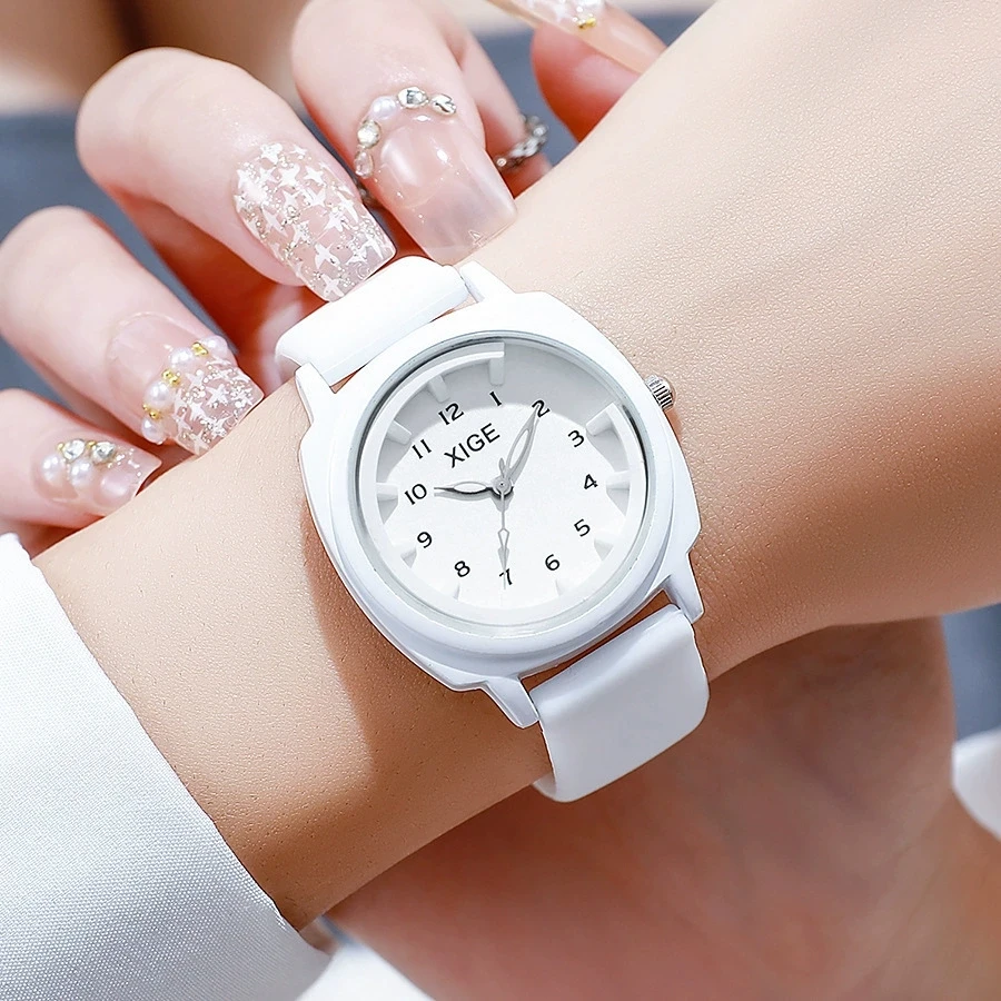 New Fashion Students Silicone Watch Woman Jelly Quartz Watches For Children Gifts Reloj Mujer Ladies Wrist Watch Hot Kids Clock