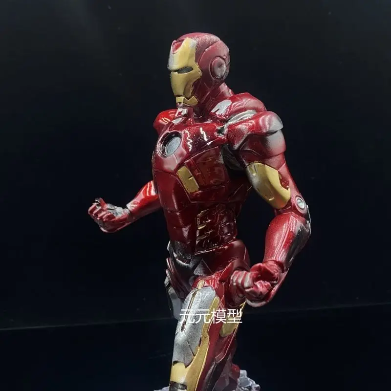 32cm Avengers Marvel Iron Man Mk7 Character Model Surrounding Resin Statue Home Decoration Accessories Creative Gifts Toy Gifts