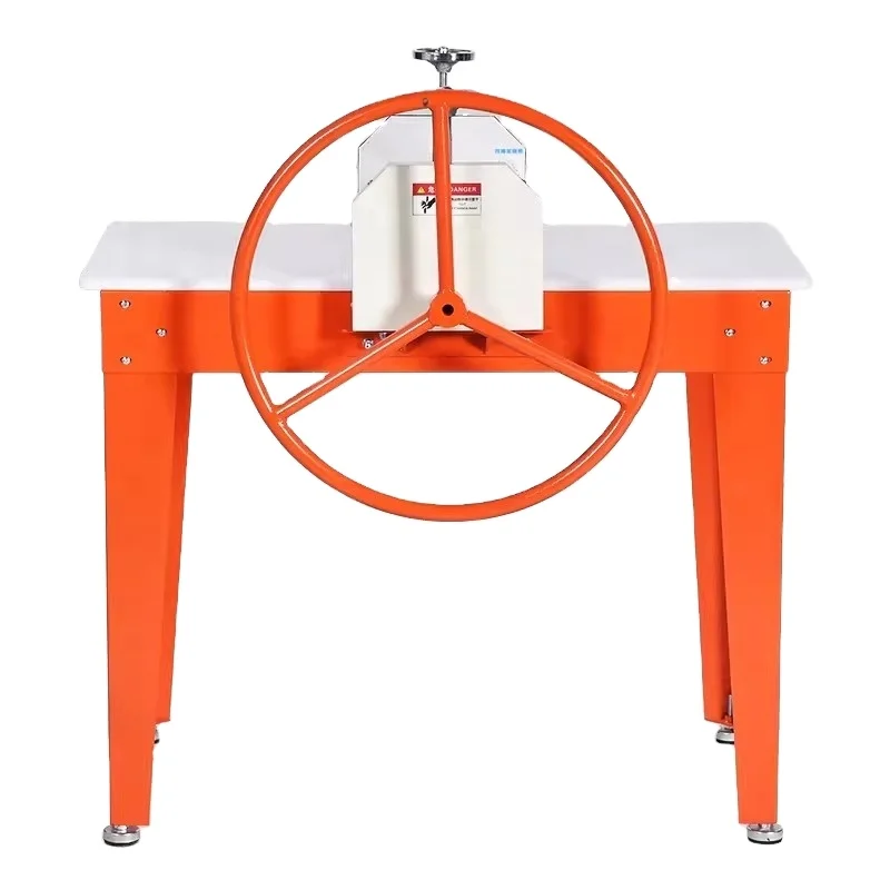 

Manual Press Machine Aluminum Alloy Double Roller Gear Variable Speed Clay Porcelain Plate Special Equipment