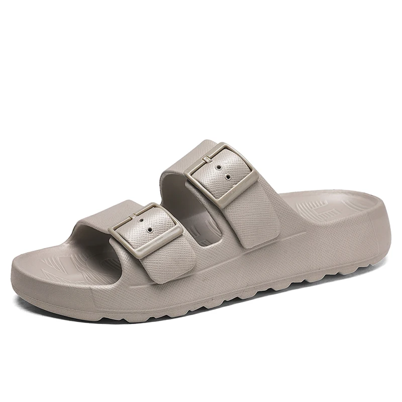 

New men's sandals, large-sized slippers, fashionable and casual beach shoes, summer fashion family bathroom men's shoes
