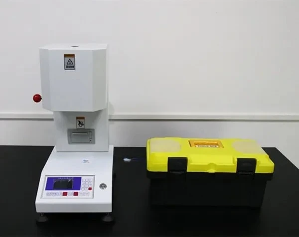 يتوافق مع مؤشر تدفق الذوبان MFR مع ASTM D1238 وISO 1133