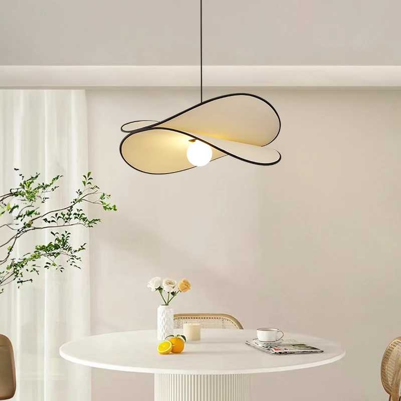 Lampe Suspendue au Design Nordique Moderne, Luminaire Décoratif d'Nik, Idéal pour un Salon, une Chambre à Coucher, un Restaurant ou un Bureau