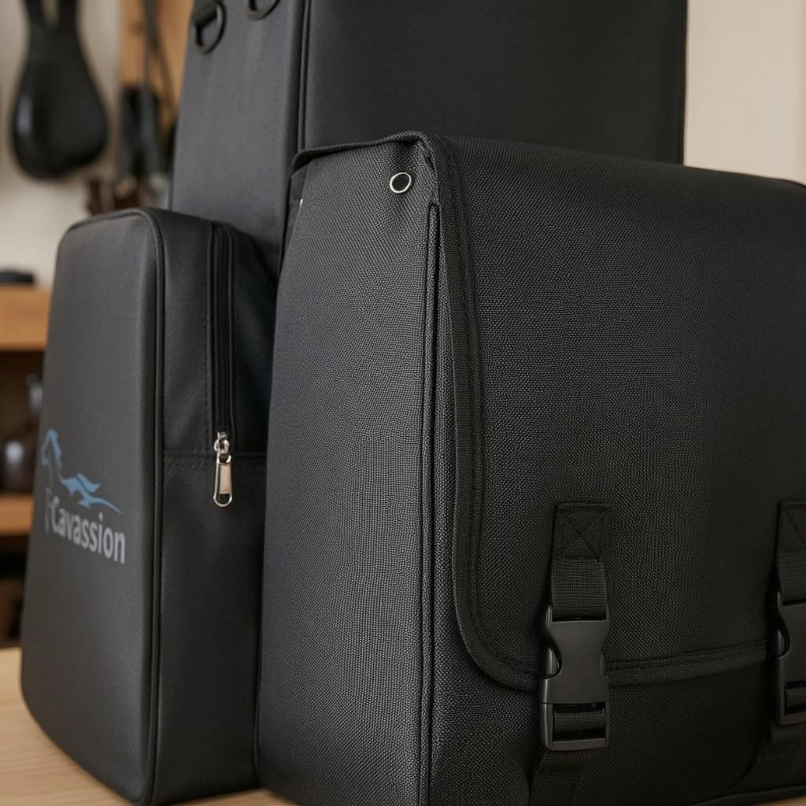 Kép 7: Lovas fogas Olvasottság Sokrétű pockets Lovas tárolására Olvasottság zippered multi-compartment számára Lovas, Lóistalló
