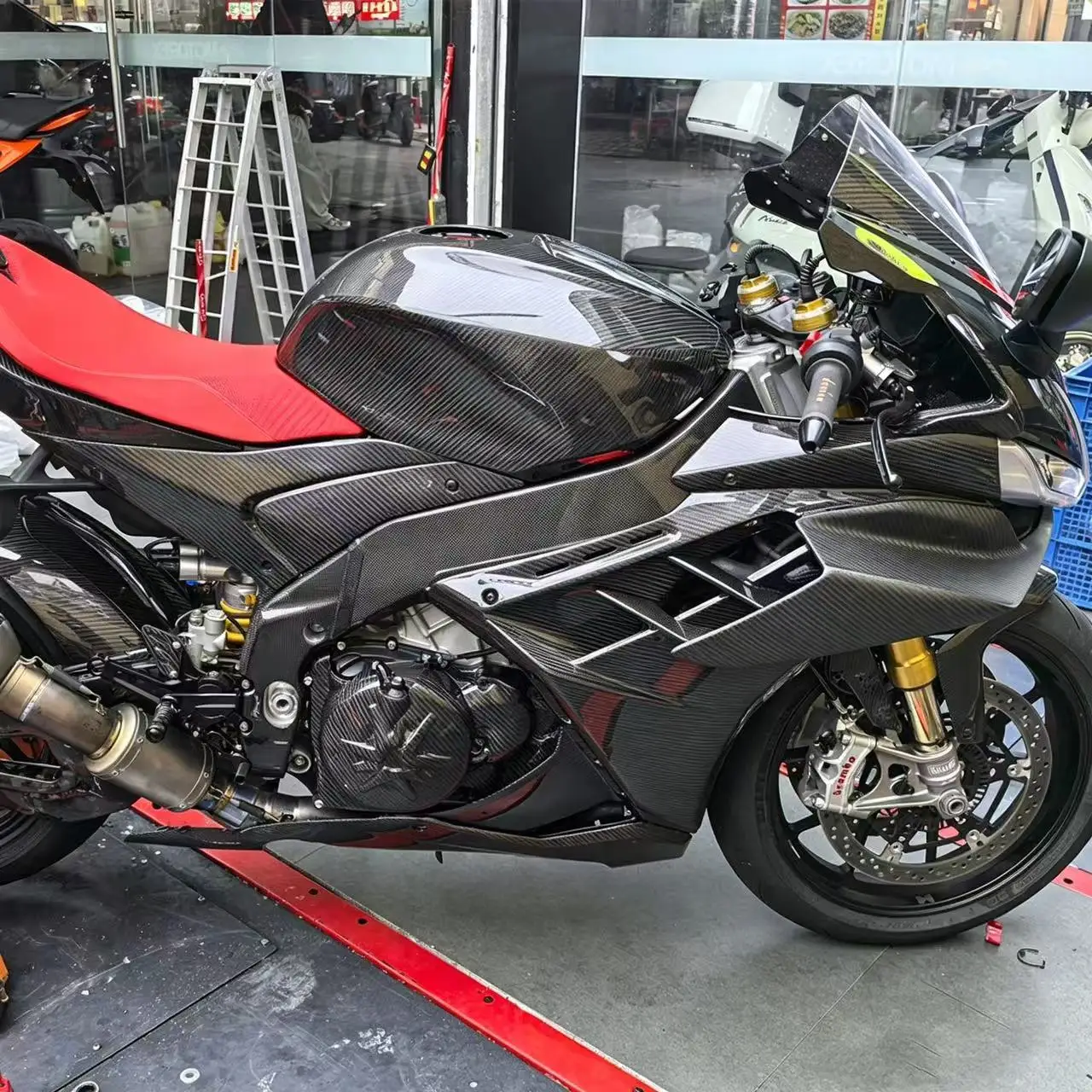Suitable for aprilia RSV4 2021 2022 2023 motorcycle modified carbon fiber fairing accessories frame hood fender