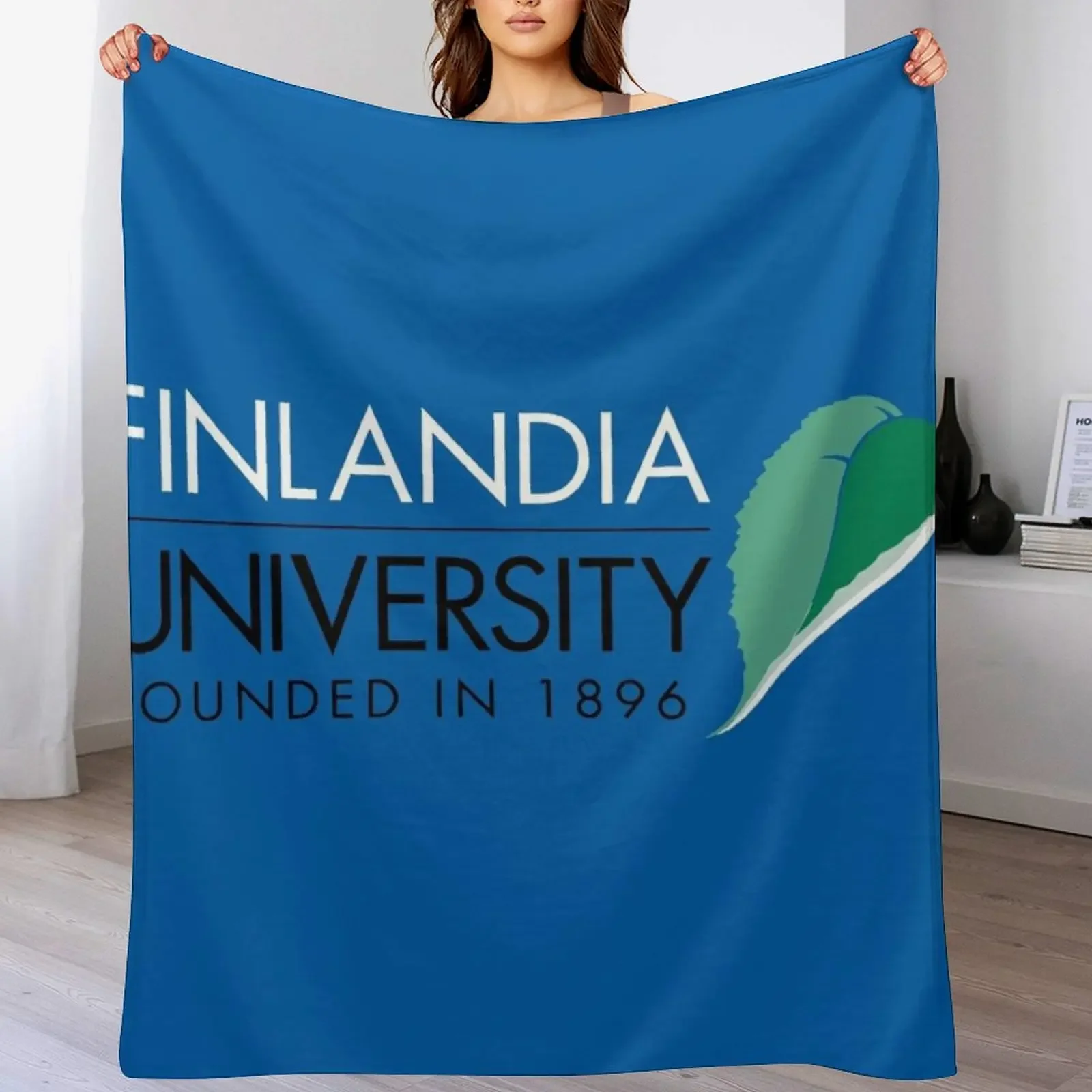 

Finlandia University Throw Blanket Elegant Warm Throw Blanket for Hotel Home