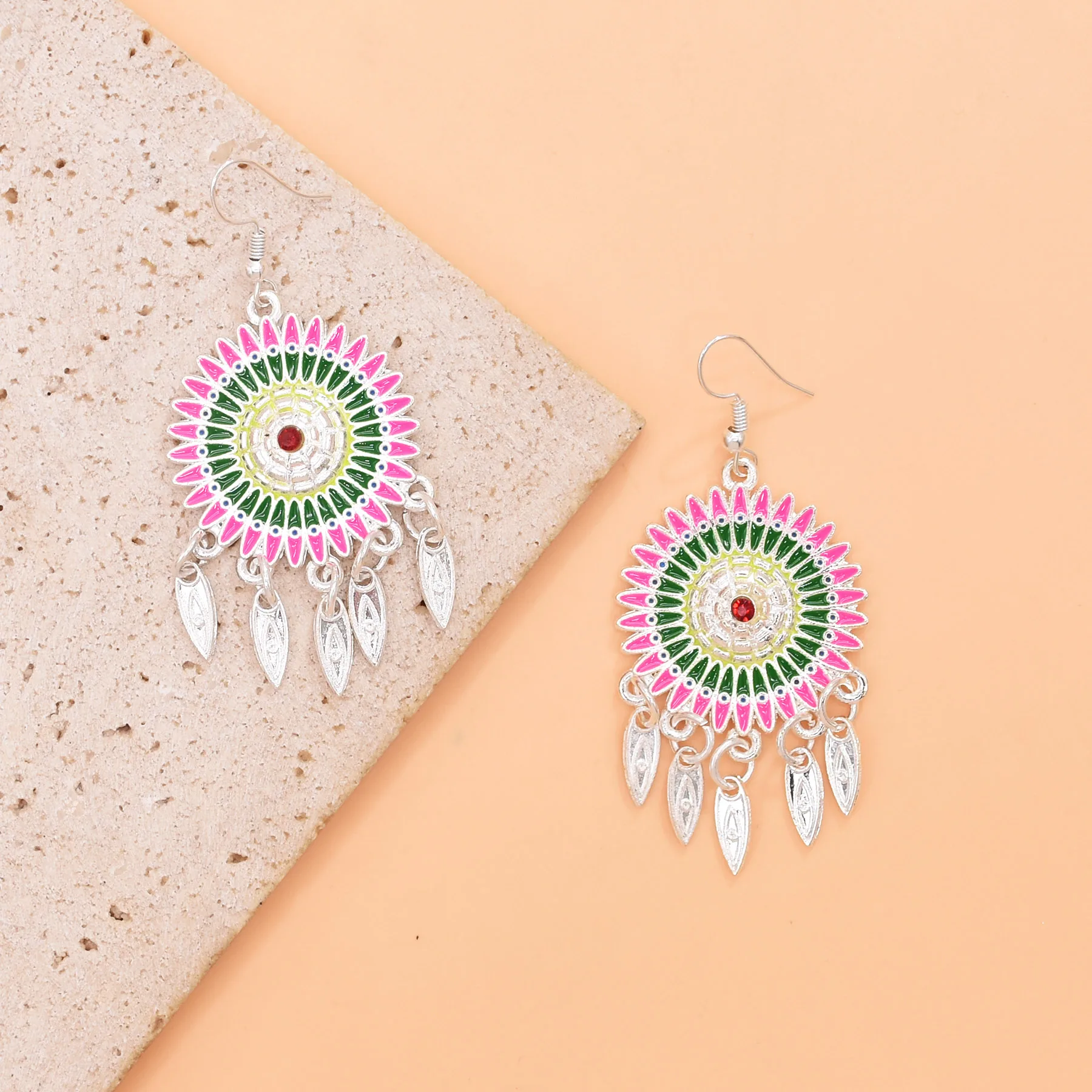 Vintage Red Green Enamel Pendant Earrings For Women Piercing Ear Flower Jewelry Accessory Female Hanging Lovely Female Gift