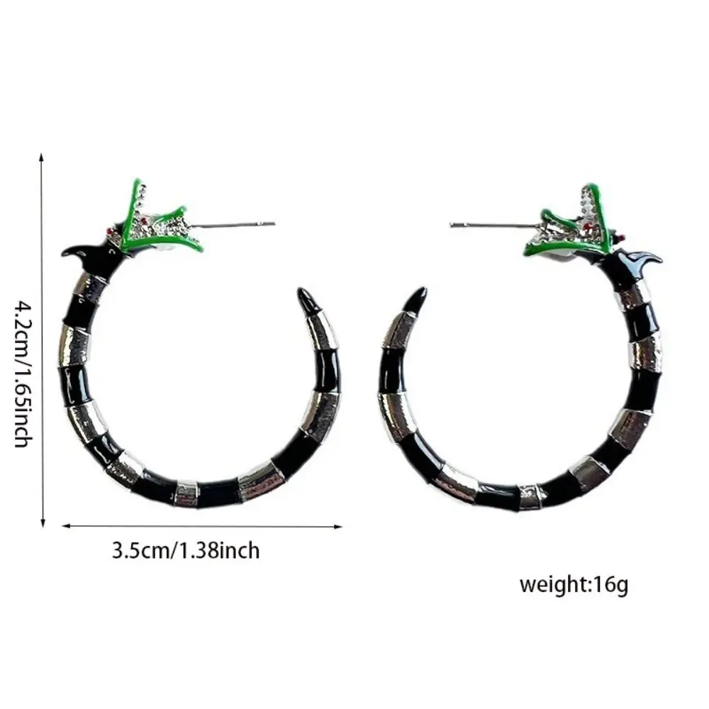 القوطية نمط المعادن هوب القرط خنفساء دودة الرمل وأقراط تأثيري الدعائم النفط بالتنقيط الأفعى تأثيري الدعائم هالوين