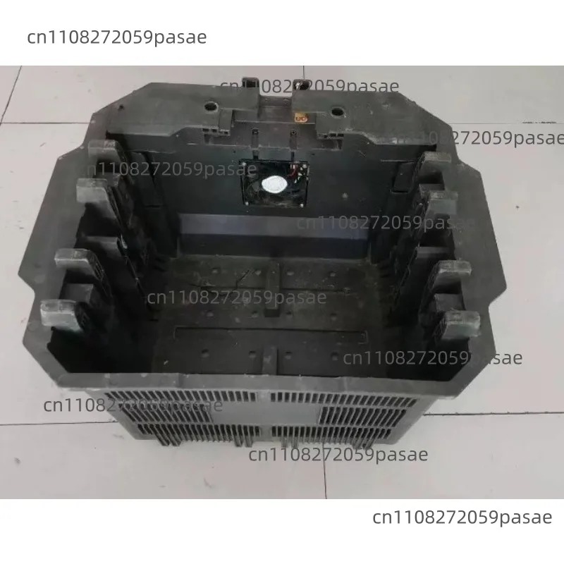 

Cooling Box, T40 and T50 Models, Not Brand New, in Working Condition