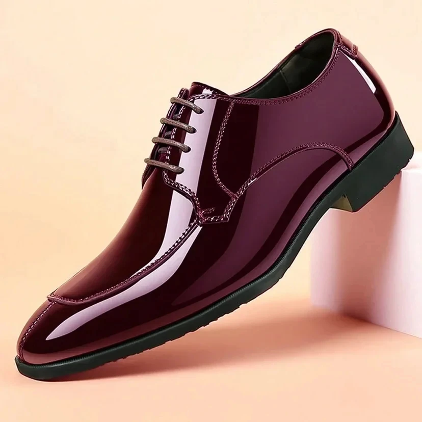 New Plus SizeLeather Men Shoes  Summer Breathable Business Formal Wear  British Style Casual Soft Soled Black Shoes for Men