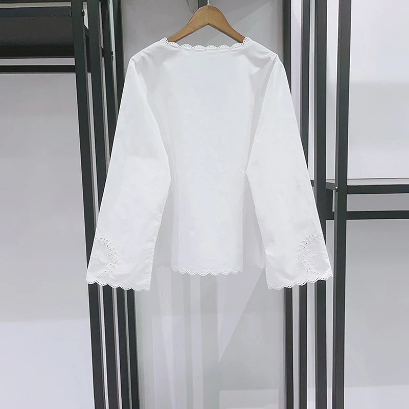 2023 Women's White Embroidered Blouse | V-Neck Scallop Lace Long Sleeve Button-Down Top