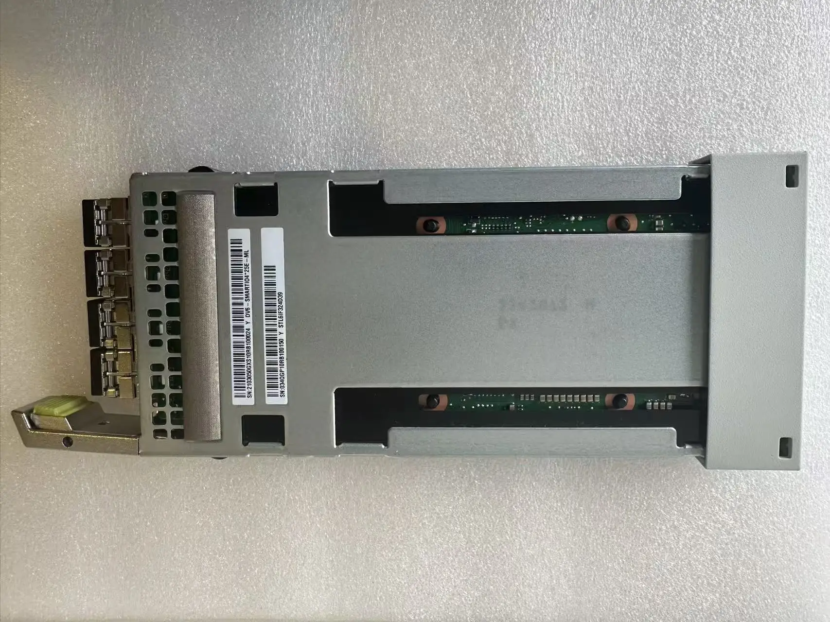 Server network card 034QGP10RB100150  External SAS Controller USED