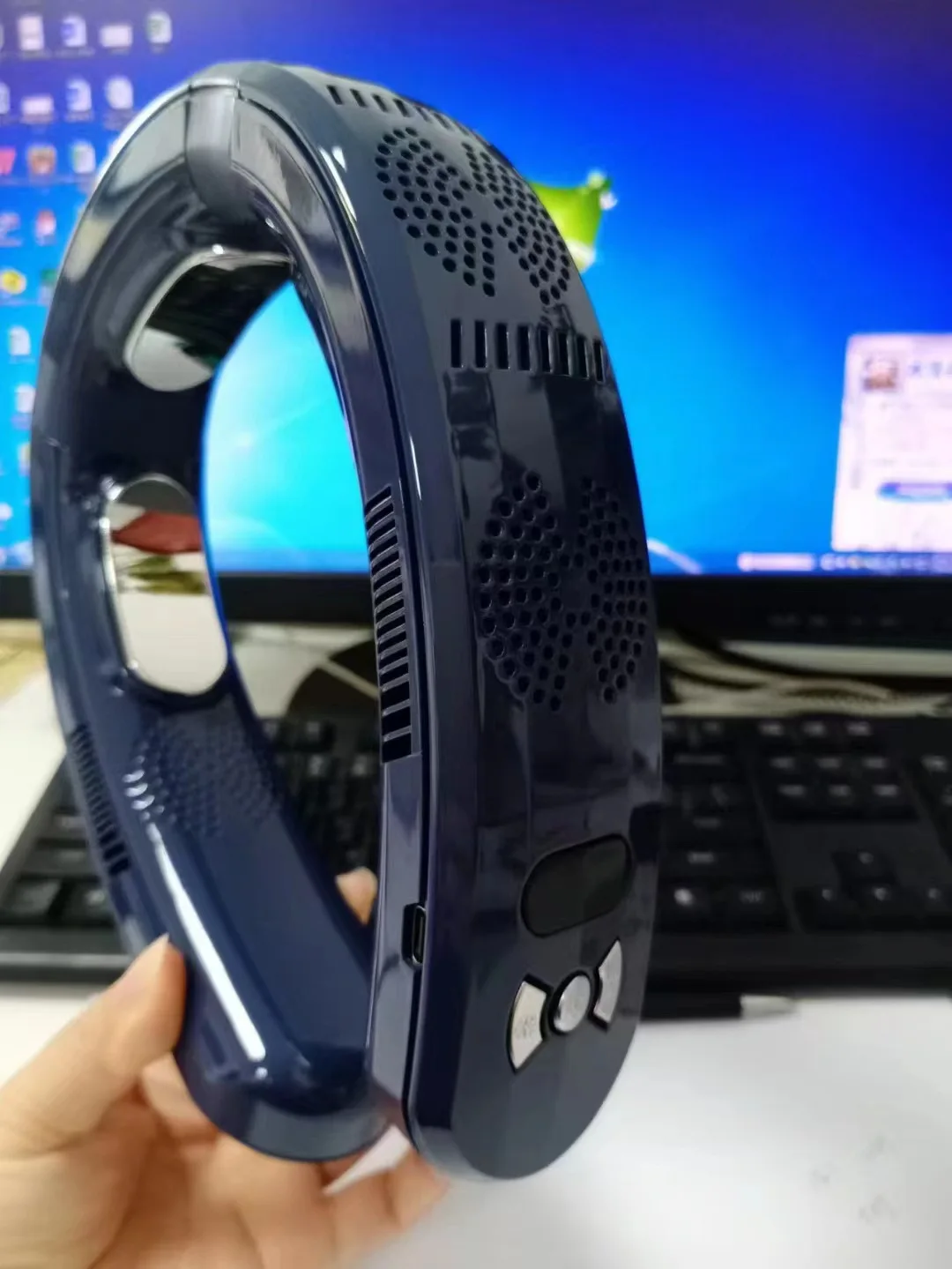 Portable Neck Fan Mini Air Conditioner Cooler Bladeless Fan 6000mAh USB Rechargeable Hanging Cooling Heating Wearable Fans