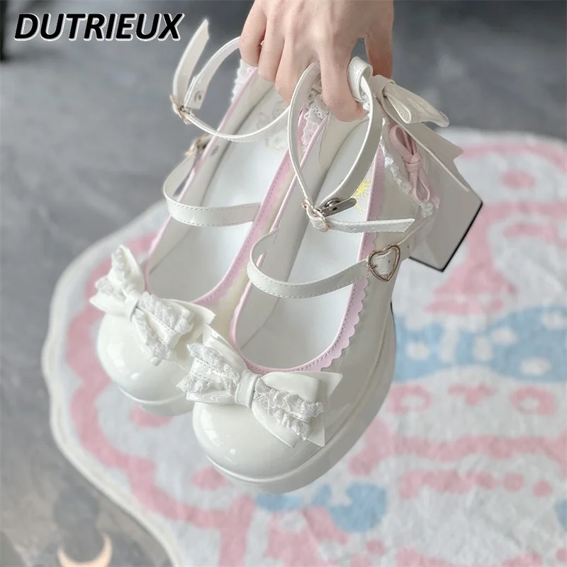 

Lolita Lace Heart Round Toe Shallow Mouth High Heel Elegant Student Shoes Japanese Style Sweet Cute Elegant Women's Pumps