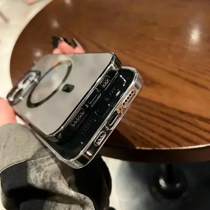 Funda de plástico duro transparente ultrafina para iPhone, 15, 14, 13, 12 Pro Max Plus, Magsafe, carga inalámbrica, cubierta magnética transparente para PC