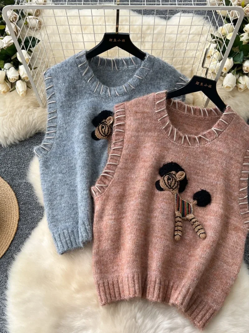 Sweet Kawaii Outerwears Spliced Embroidery Chalecos Mujeres Knitted Vest Tops O-neck Sleeveless Ropa Fashion All-match Sweater