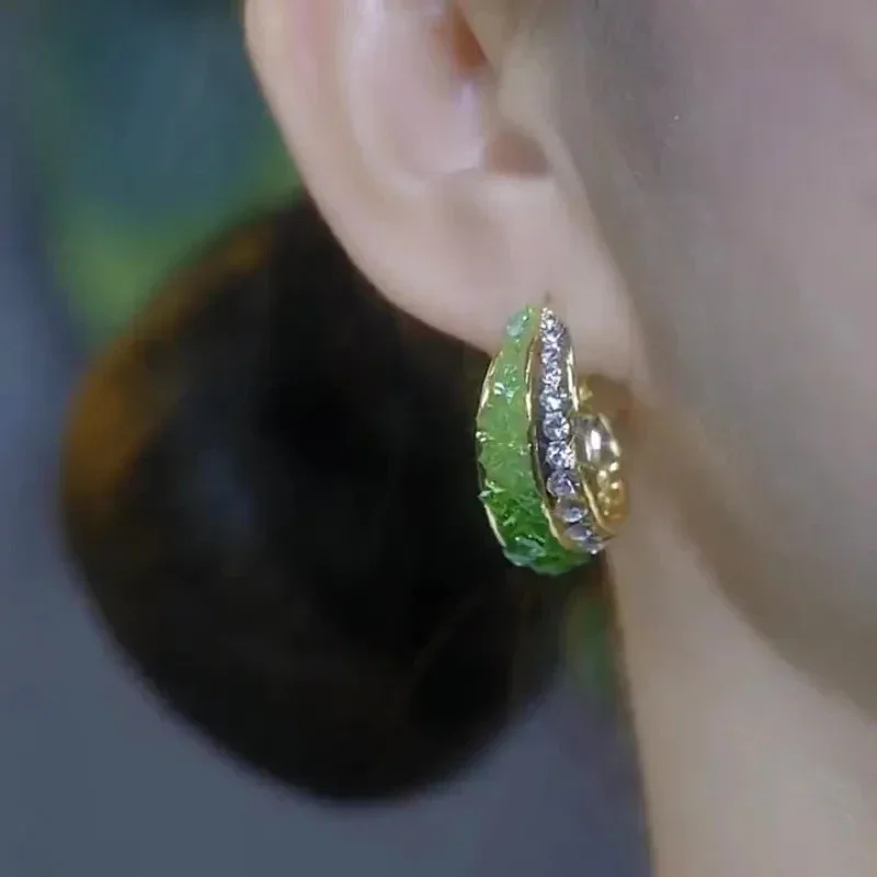 New Fashion Unique Gradient Green Crystal Hoop Earrings for Women Temperament Personality Cool Girls Party Trendy Jewelry Gift