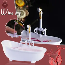 1Pcs Creative Bathtub Cocktail Glass Plastic Electric Cyclic Water Spray Cup Milkshake Cold Drinks Bar TIKI Flip Wine Tumbler