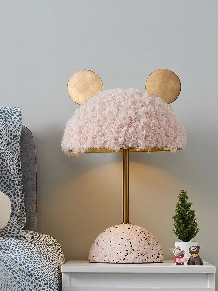 

Bedroom Table Lamp Romantic and Creative Children's Princess Room Pink Decorative Bedside Night Light