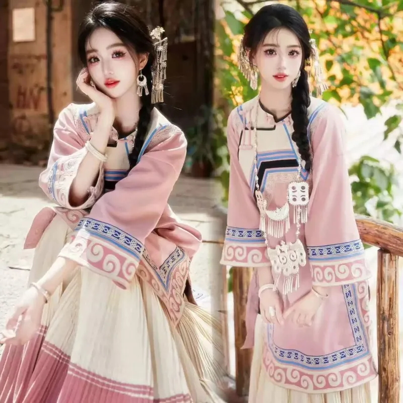 Ethnic Women Costume, Improved Yi Nationality Clothing, Light Blue Miao Style Outfit, Traditional Dress（Clothes Only）