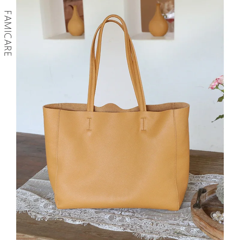 Imagem -03 - Bolsa de Ombro de Couro Genuíno Feminina Bolsa Compradora de Grande Capacidade Bolsa Axila Simples Moda Feminina Casual Nova Verão 2023