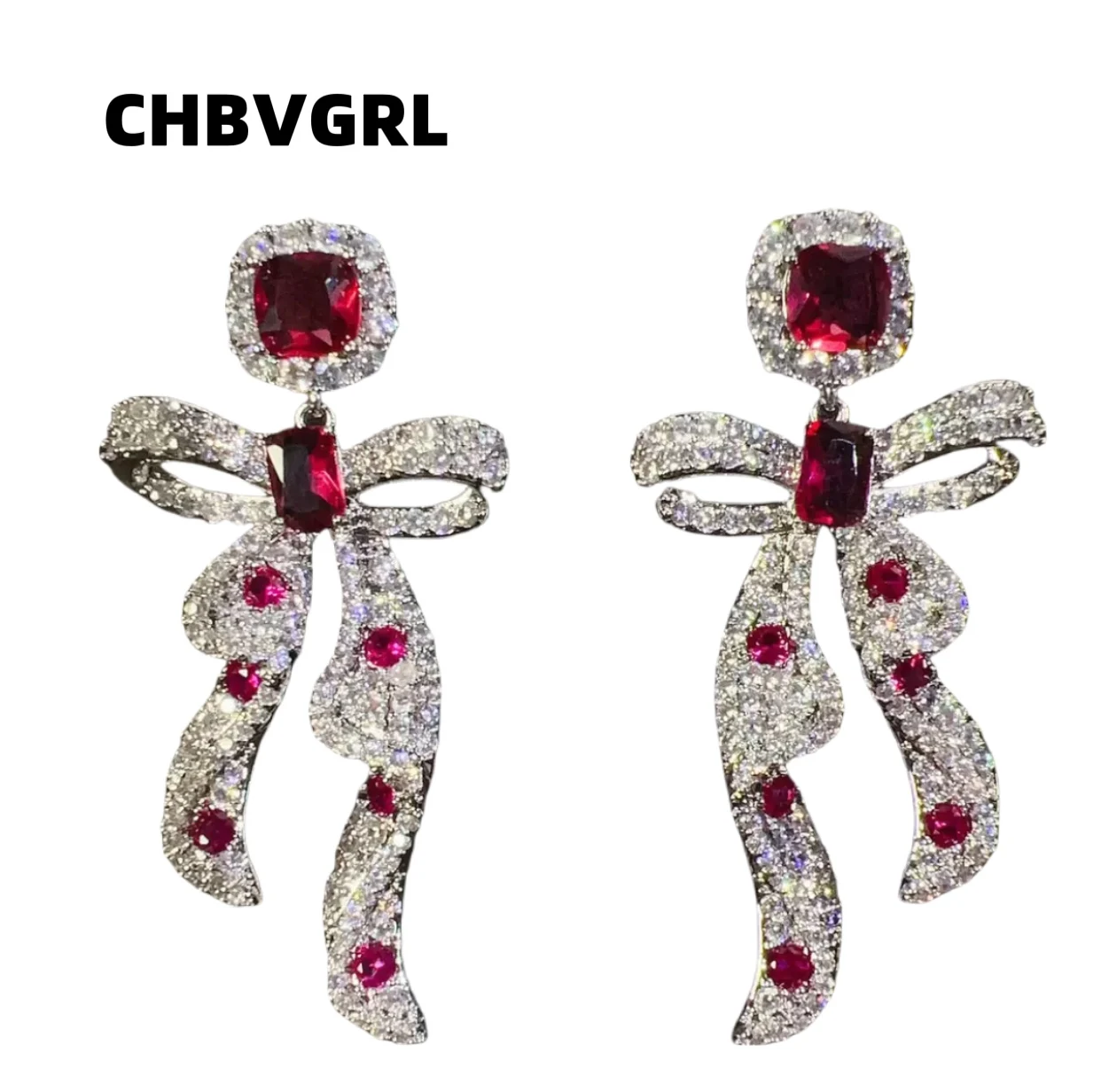 

Luxurious sparkling butterfly-shaped zircon earring for women, evening party, wedding, high-end, exaggerated style, temperament