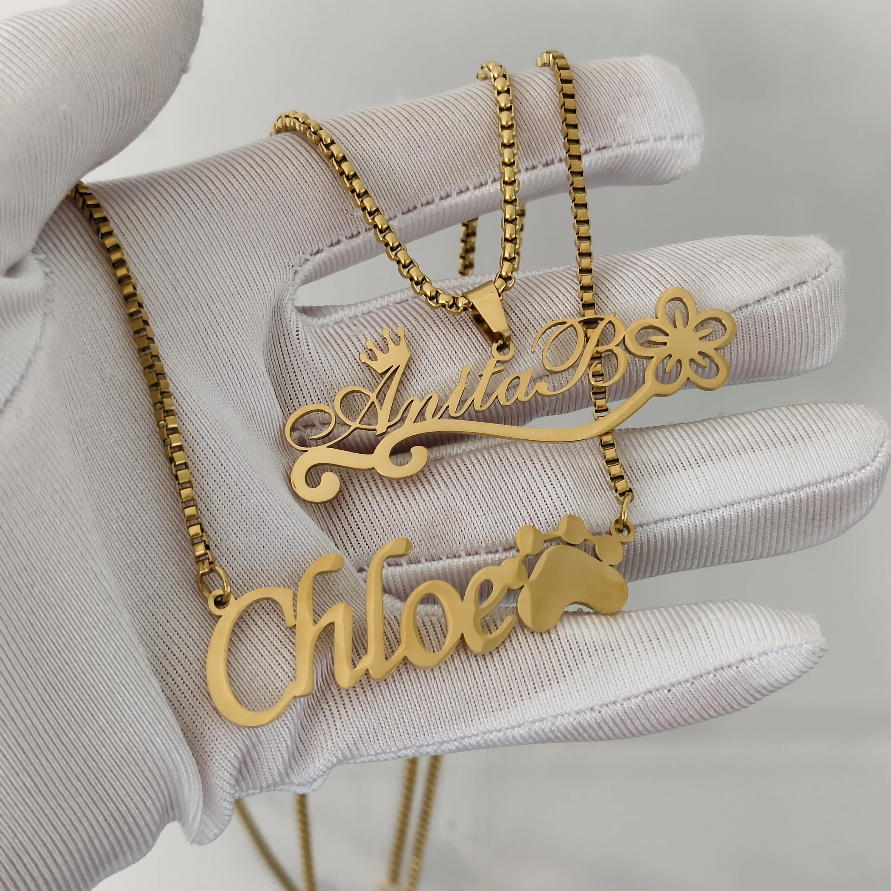 

DCEE 2025 Wholesale Customized Name Pendant Necklace Personalized Letter Pet Paw Pendant Lovely Flower Necklace Christmas Gift