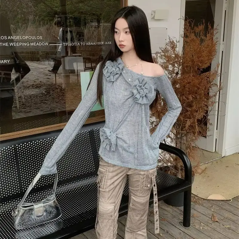 

Knitted Sweater With Three-Dimensional Flower Decoration Niche Design Pleated Lazy Off-Shoulder Comfortable Early Autumn