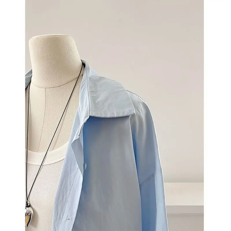 เสื้อคลุมคาร์ดิแกนผ้าฝ้ายสีฟ้าอ่อน แขนยาว สไตล์ลำลองสำหรับผู้หญิง ทรงหลวม เปิดไหล่ สไตล์เกาหลี แฟชั่นฤดูใบไม้ร่วง ใช้งานได้หลากหลาย คอเสื้อหลวม