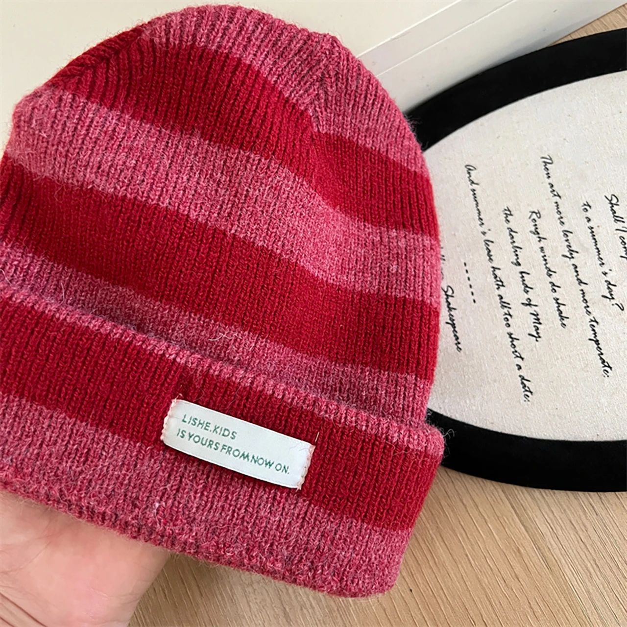 Винтажная модная полосатая детская шапка, зимняя теплая мягкая вязаная хлопковая пуловер, ветрозащитная шапка для мальчиков и девочек, шапочки для малышей, капот