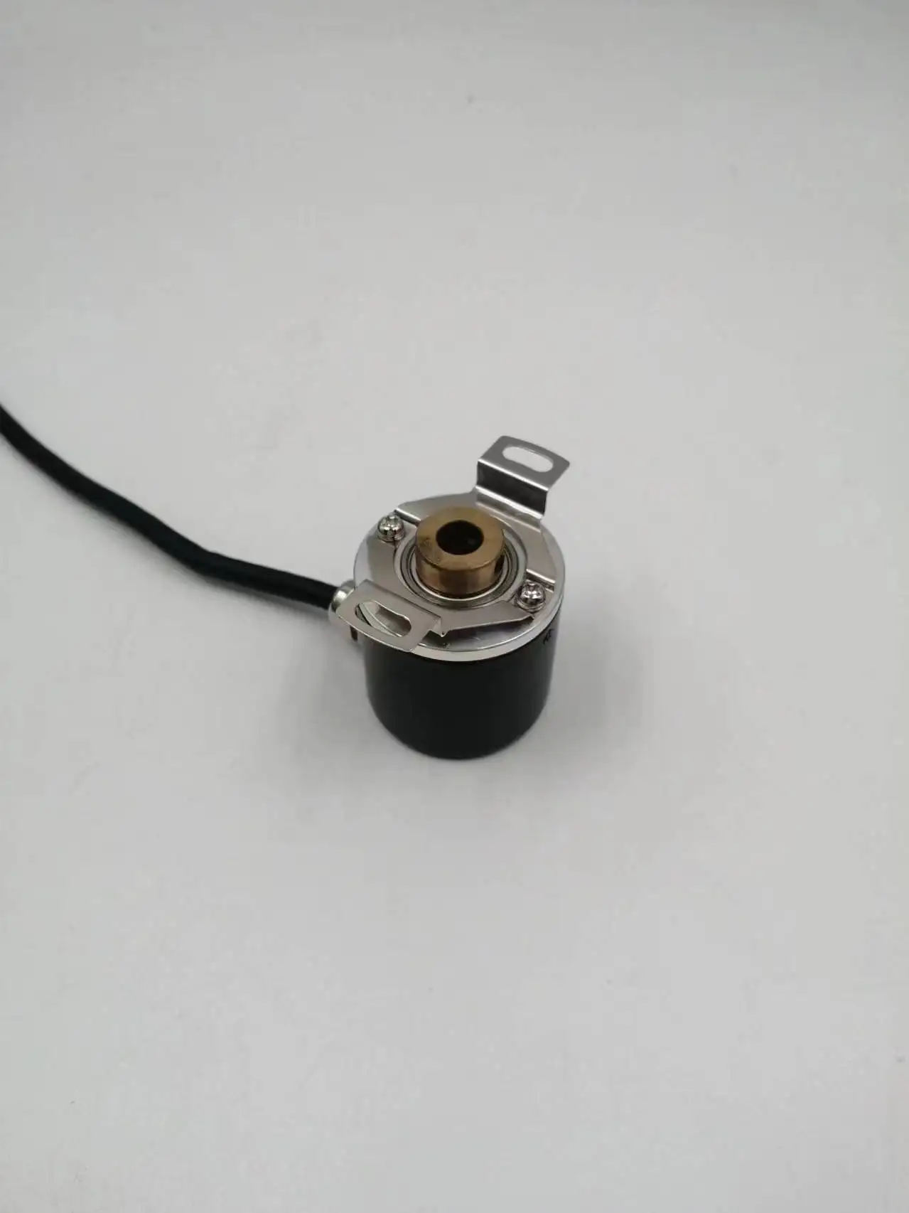 RZH44-6-F-1024-30Main Body Outer Diameter44mm Shaft Diameter6mm Incremental Encoder Push-pull Output5V/9-30V 1-8192PPR.