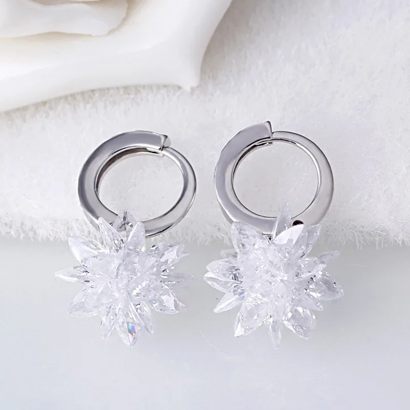 New Arrival High Quality Fashion Ice Flower 925 Silver Needle Ladies Drop Earrings Jewelry Wedding Gift Promotion Women