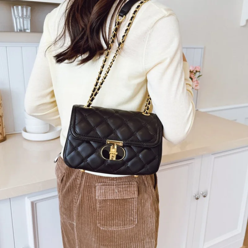 

Premium Women's Shoulder Bag Made Of Pentagon-Printed Leather Featuring Luxembourg Casual Vintage Neat Lightweight Look