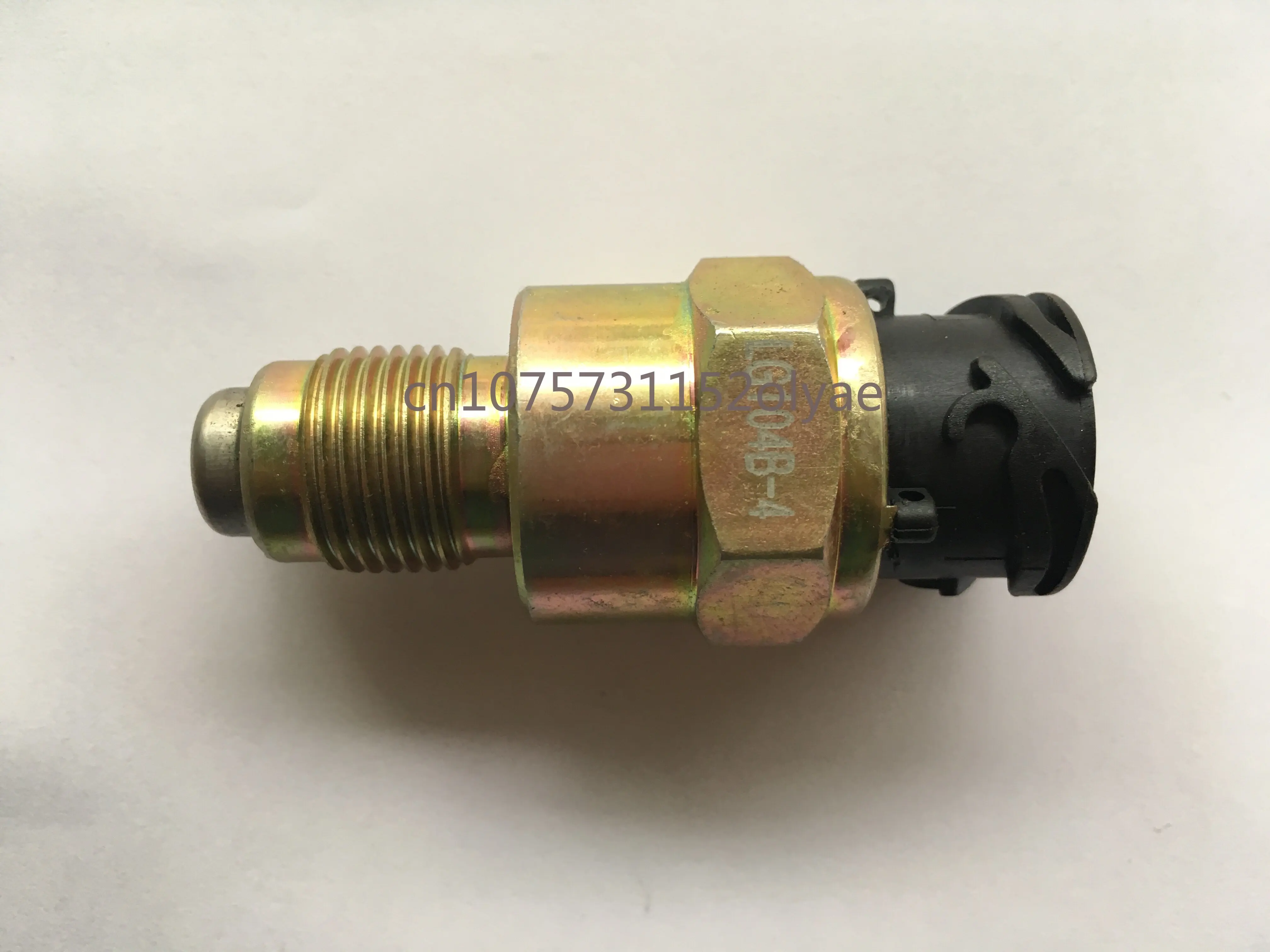 sensore-contachilometri-lg104b-4-con-testina-sensore-da-25mm-adatto-per-autobus-pullman-e-auto-turistiche-accessori-zhongba