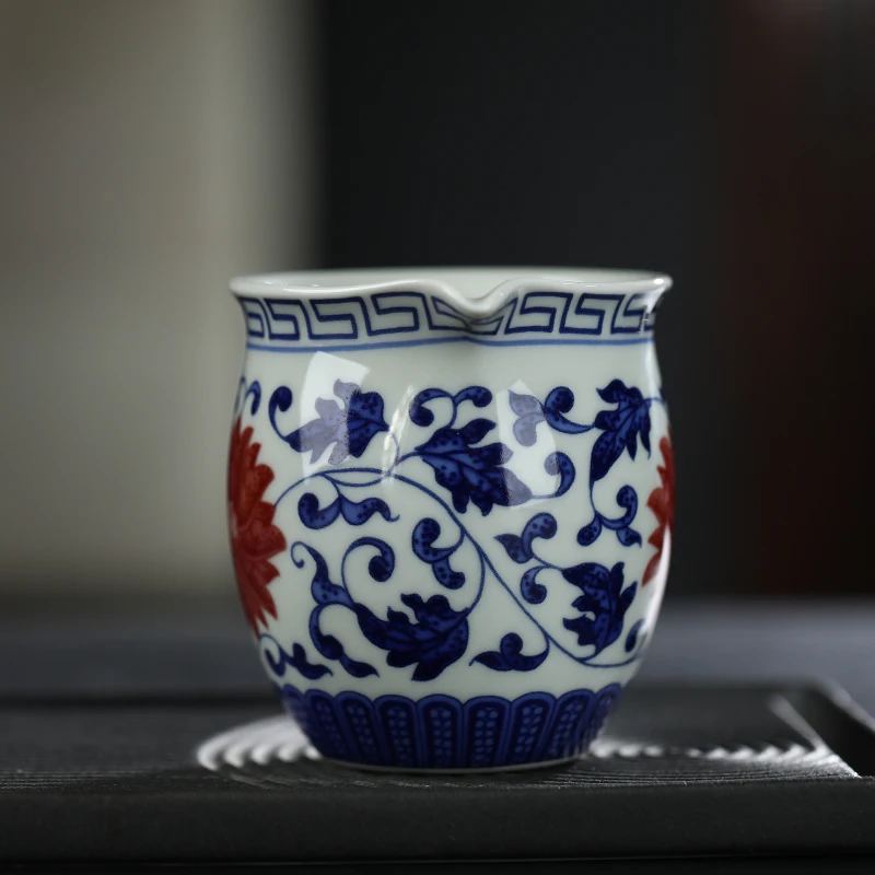 Jingdezhen Blue And White Porcelain Glazed Inside Red Fair Glass Cup Male Divider Tea Sea Gong Cup Even Cup Kung Fu Tea Set