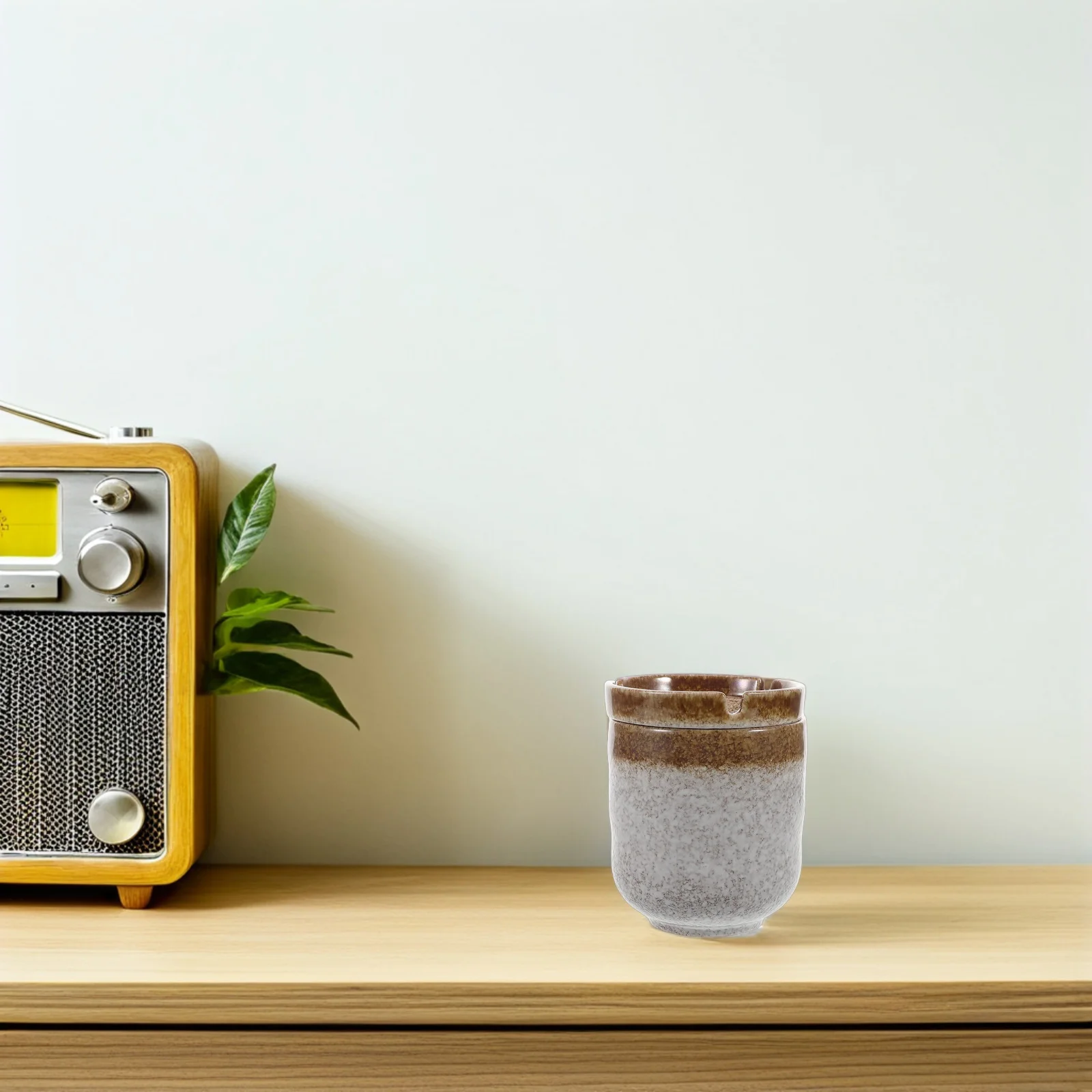 

Floor Standing Ashtray Ceramic Convenient Aromatherapy Holder Bathroom Ashtrays