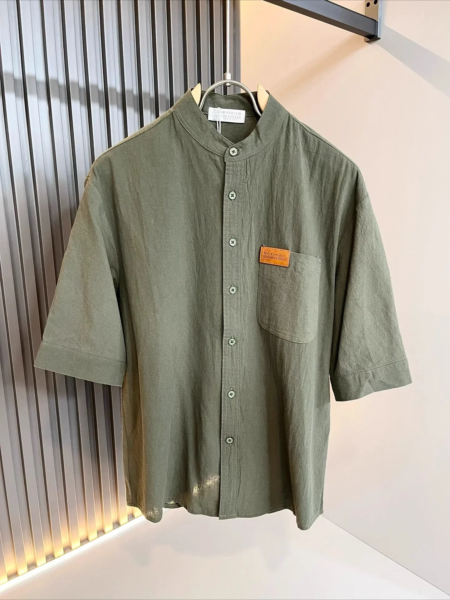 

BC Italy Solid Color Simple Versatile Business Casual Short Sleeve Shirt