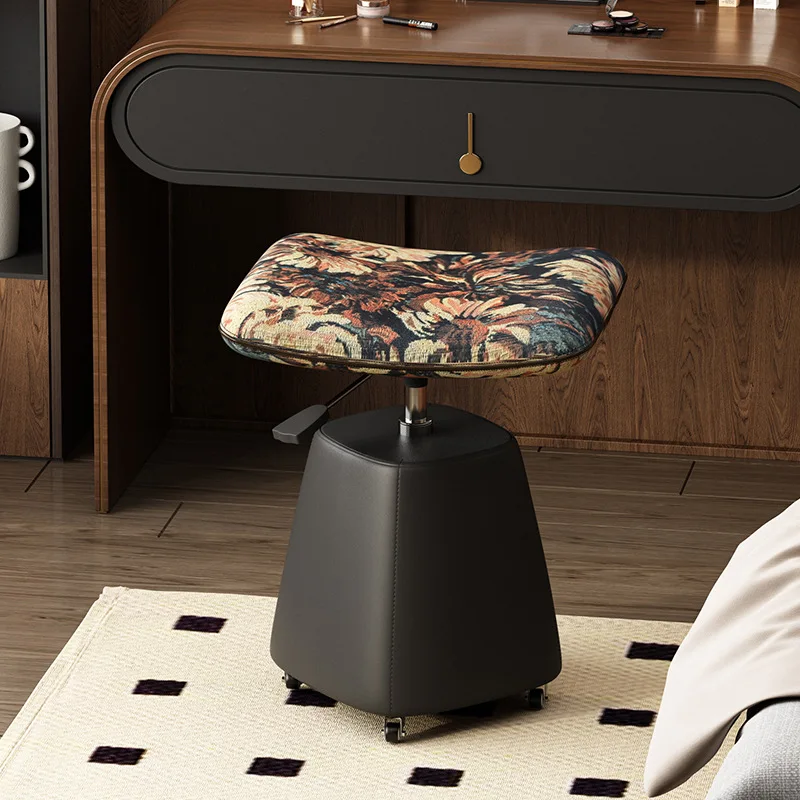 

Girls' bedroom liftable dresser stool makeup stool light luxury advanced dressing stool