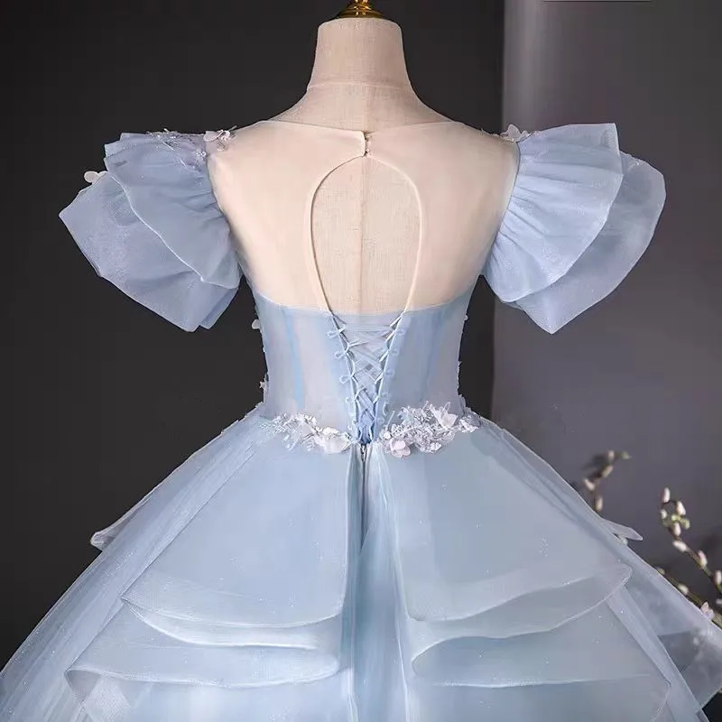 Quinceanera-Kleider mit Blumenärmeln, Applikationen, Ballkleid, süßes Kleid, elegantes, herzförmiges Abendkleid, individuell gestaltet
