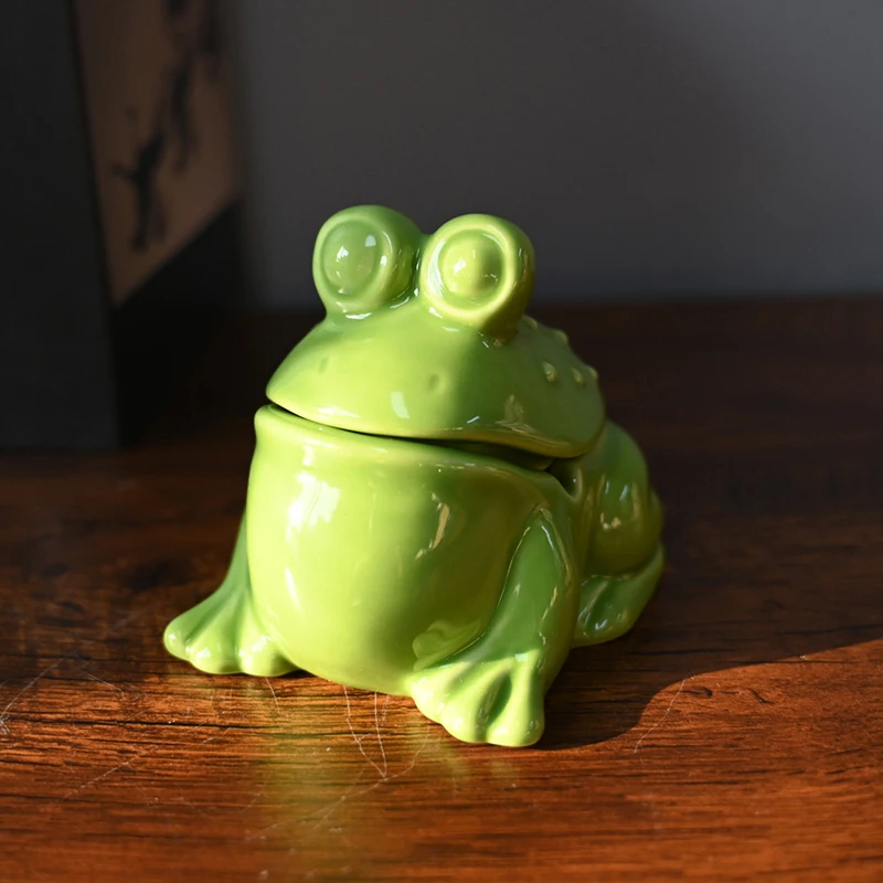 Ceramic Green Frog Ashtray Tea Pet Table Accessories Desktop Interior Decor Frog Statue Crab Figurine Ornament Home Decor