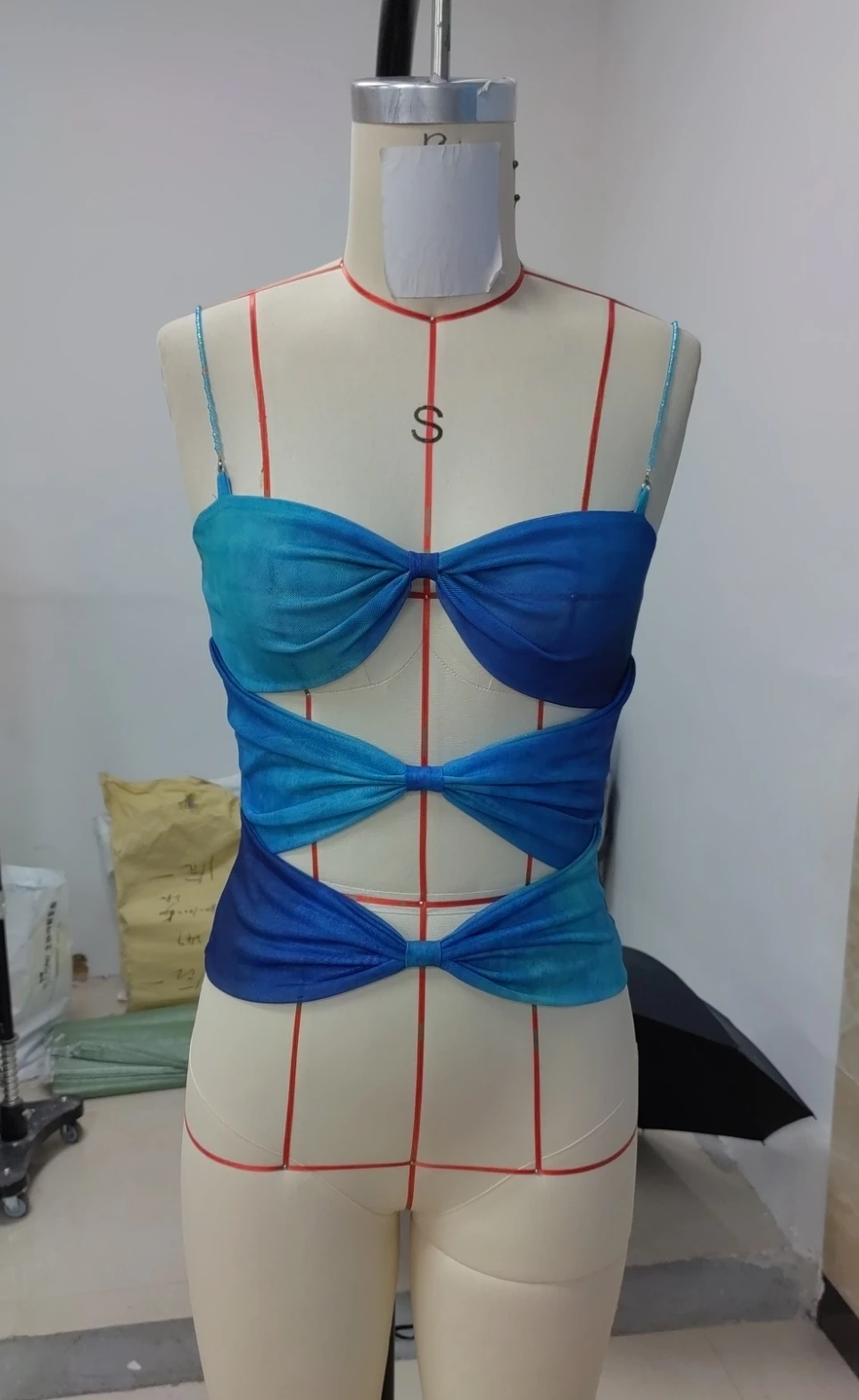 Women's Sleeveless Cami Tops Spaghetti Strap Tie-dye Print Ruched Cutout Camisole Tank Tops